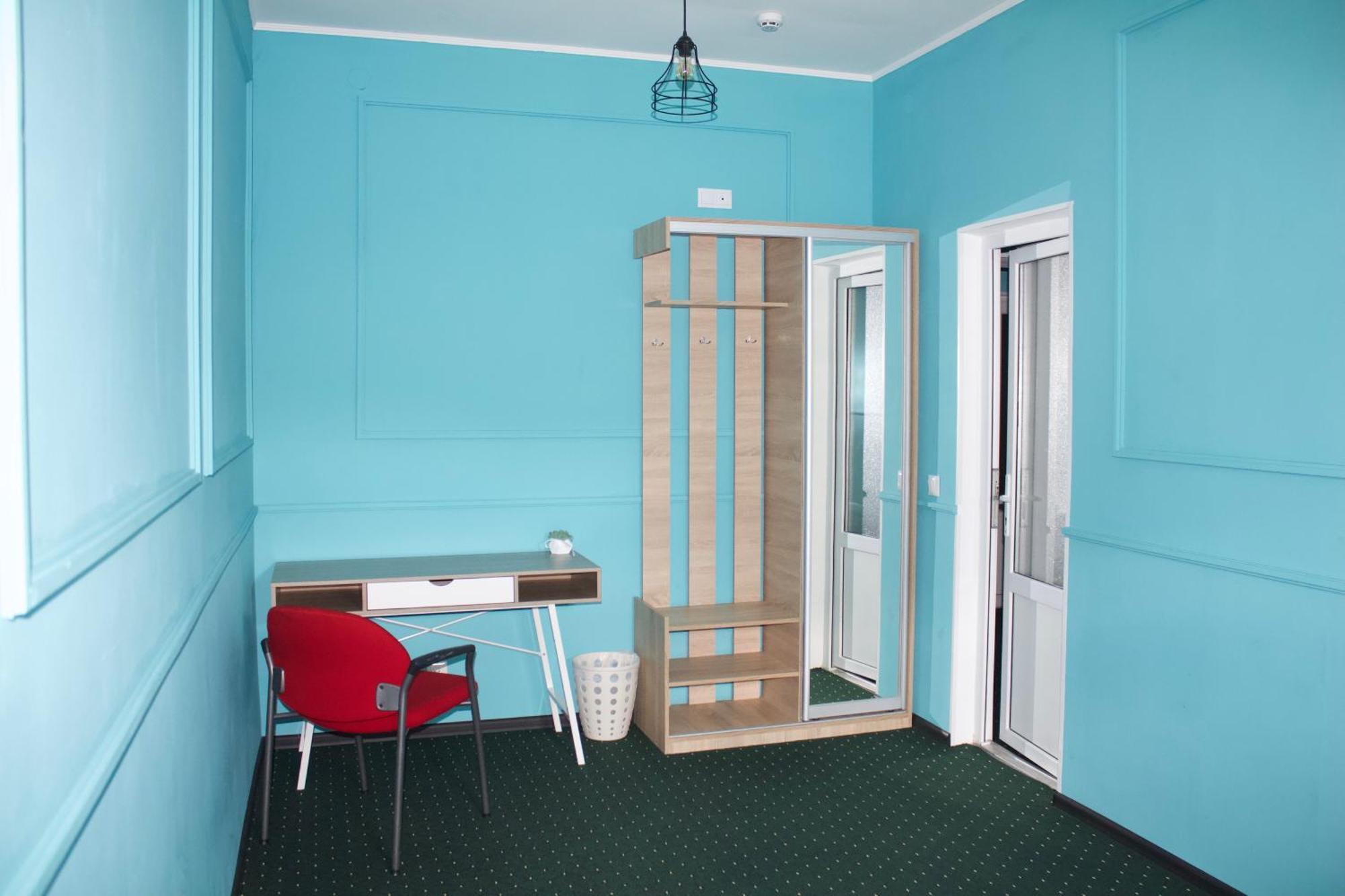 All Eyes Hostel Каменец-Подольский Экстерьер фото