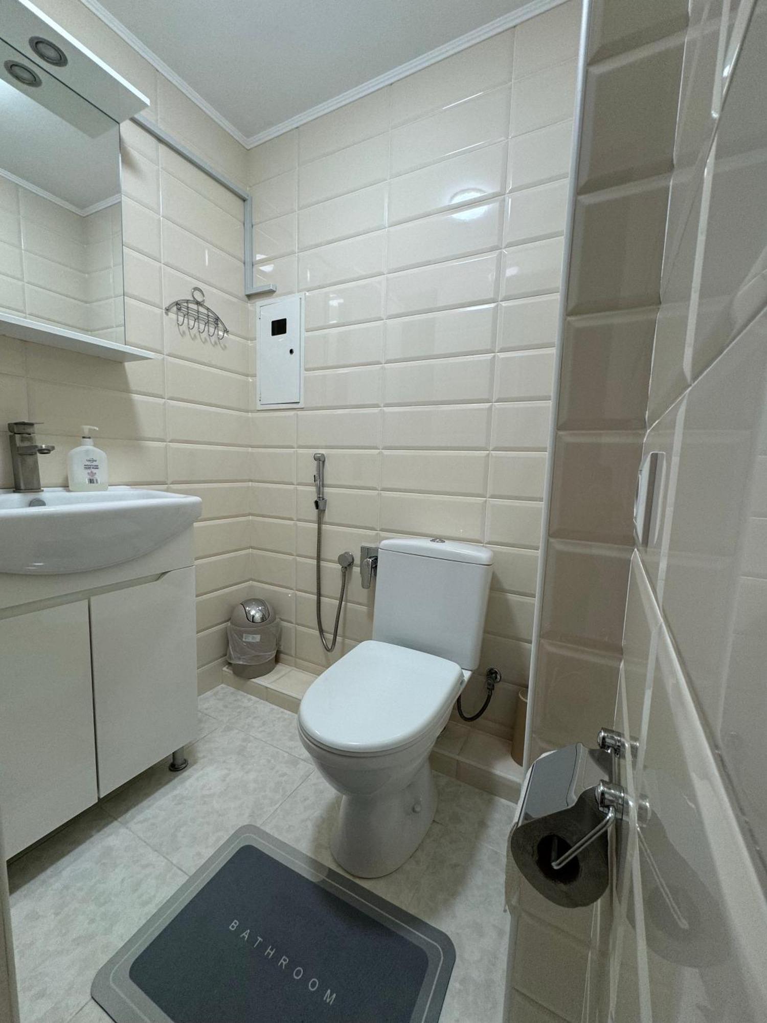 All Eyes Hostel Каменец-Подольский Экстерьер фото